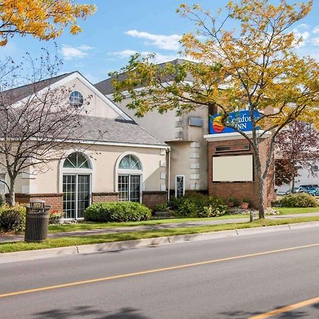 Comfort Inn Lakeside Маккино Сити Экстерьер фото