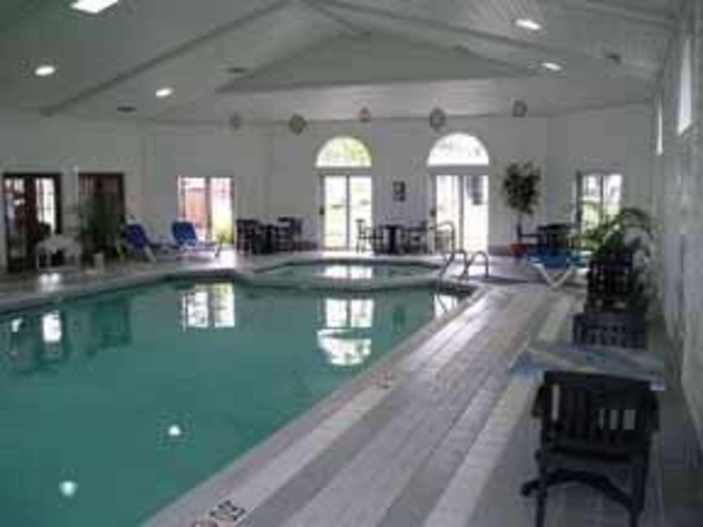 Comfort Inn Lakeside Маккино Сити Экстерьер фото