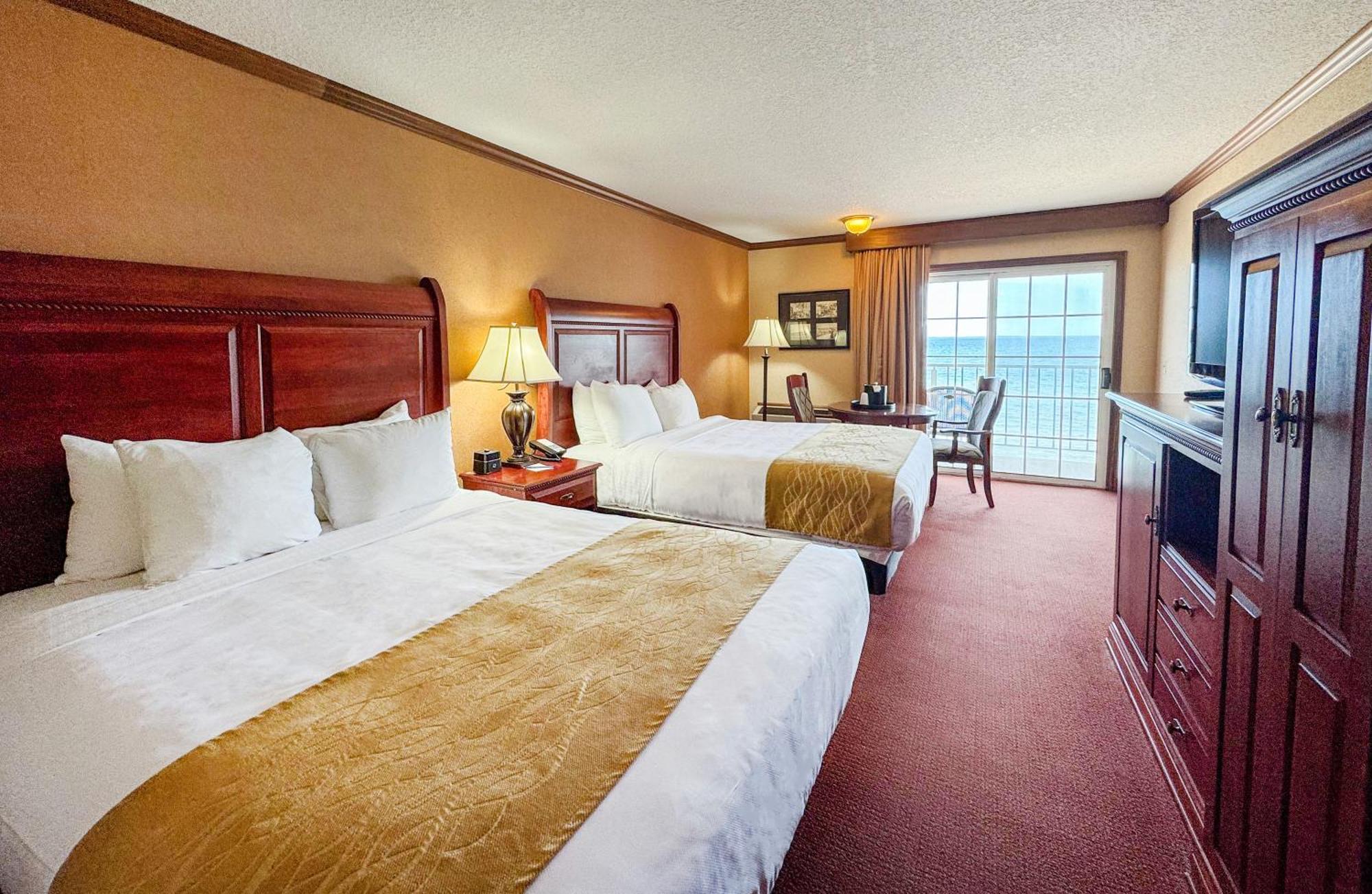 Comfort Inn Lakeside Маккино Сити Экстерьер фото